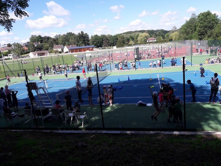 Stage tennis Fere en Tardenois Aisne été 2019