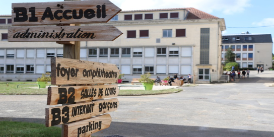 Lycée de Crézancy organise ses Journées Portes Numériques